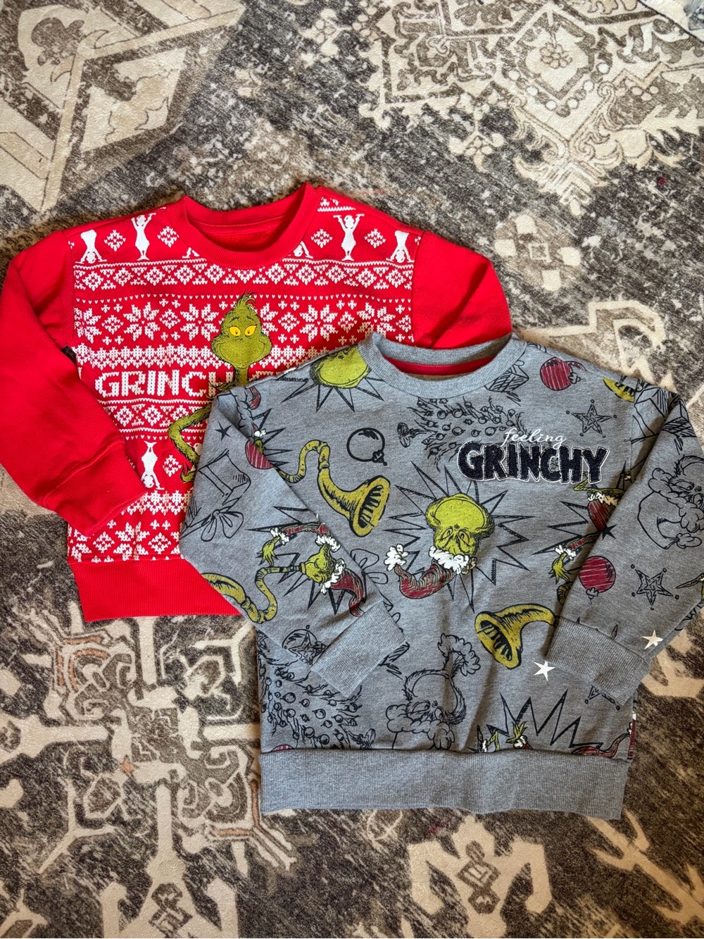 Bundle Christmas Feeling Grinchy Kids Sweatshirt 4/5t - Gray & Red Cozy Sweater